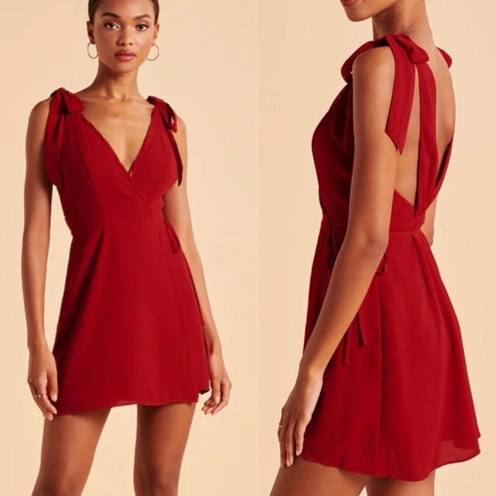 Abercrombie and Fitch Wrap Me Up Mini Dress